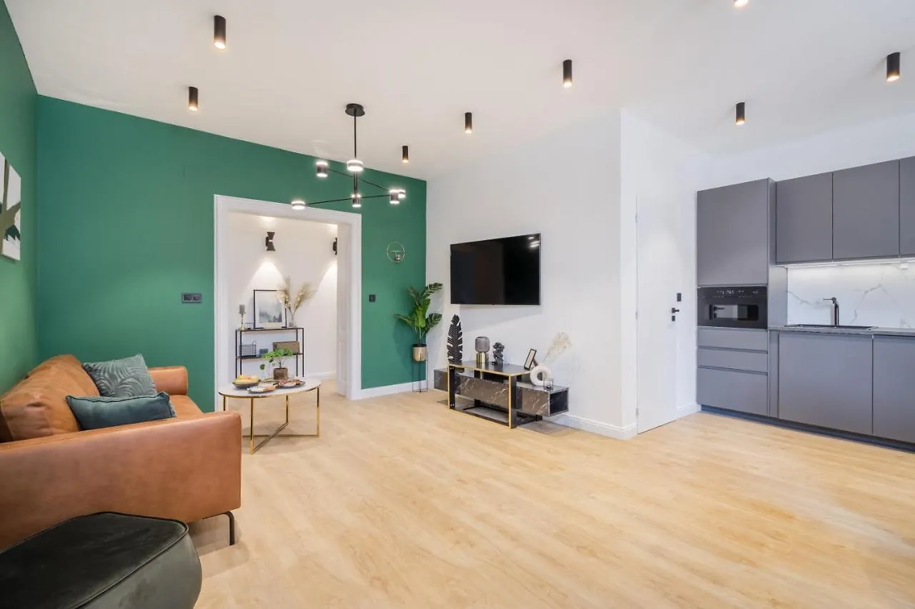 Tilia Luxury Apartment - 3 Bedrooms With Ac Budapest