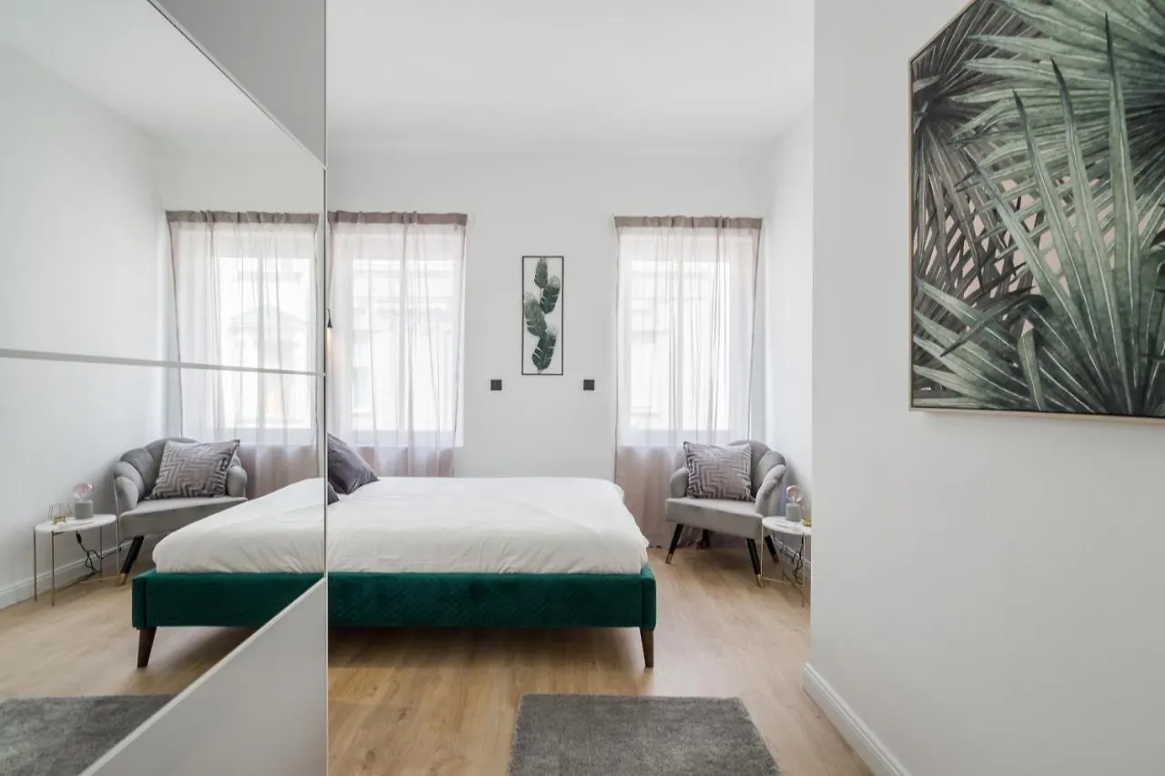 Tilia Luxury Apartment - 3 Bedrooms With Ac Budapest