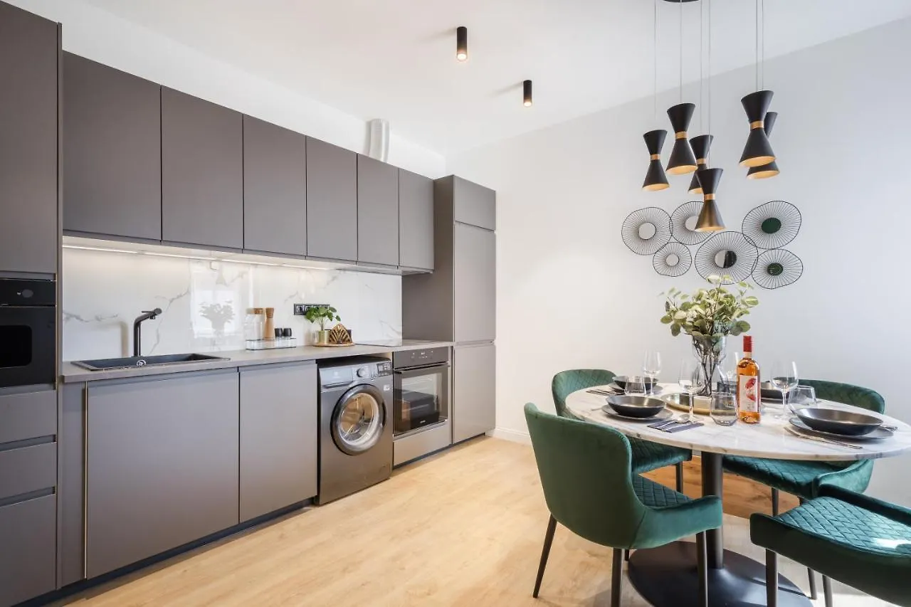 Tilia Luxury Apartment - 3 Bedrooms With Ac Budapest