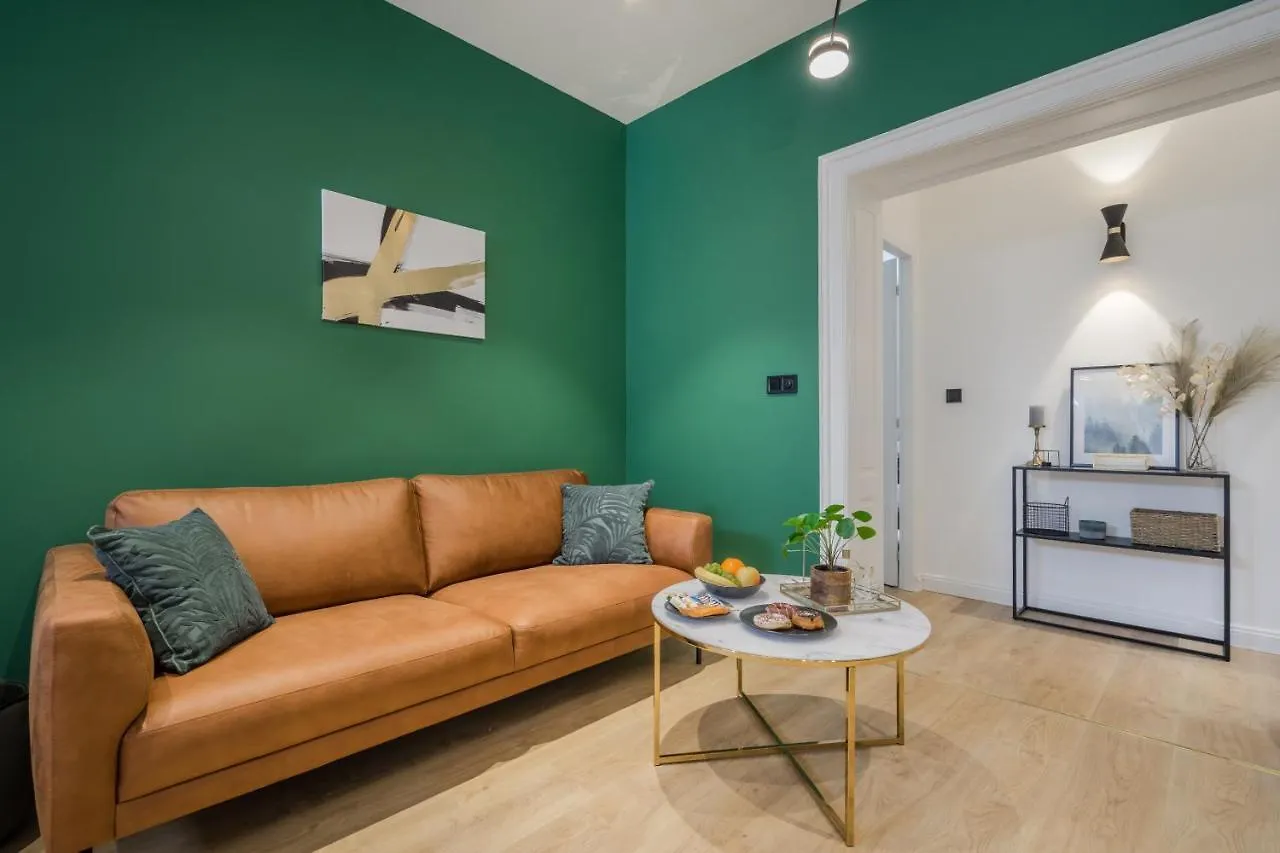 Tilia Luxury Apartment - 3 Bedrooms With Ac Budapest