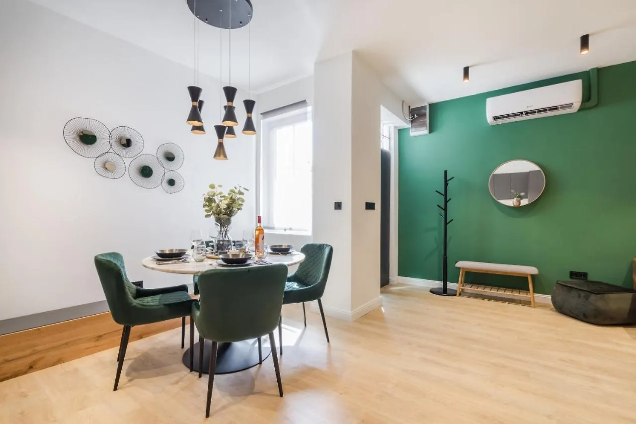 Tilia Luxury Apartment - 3 Bedrooms With Ac Budapest