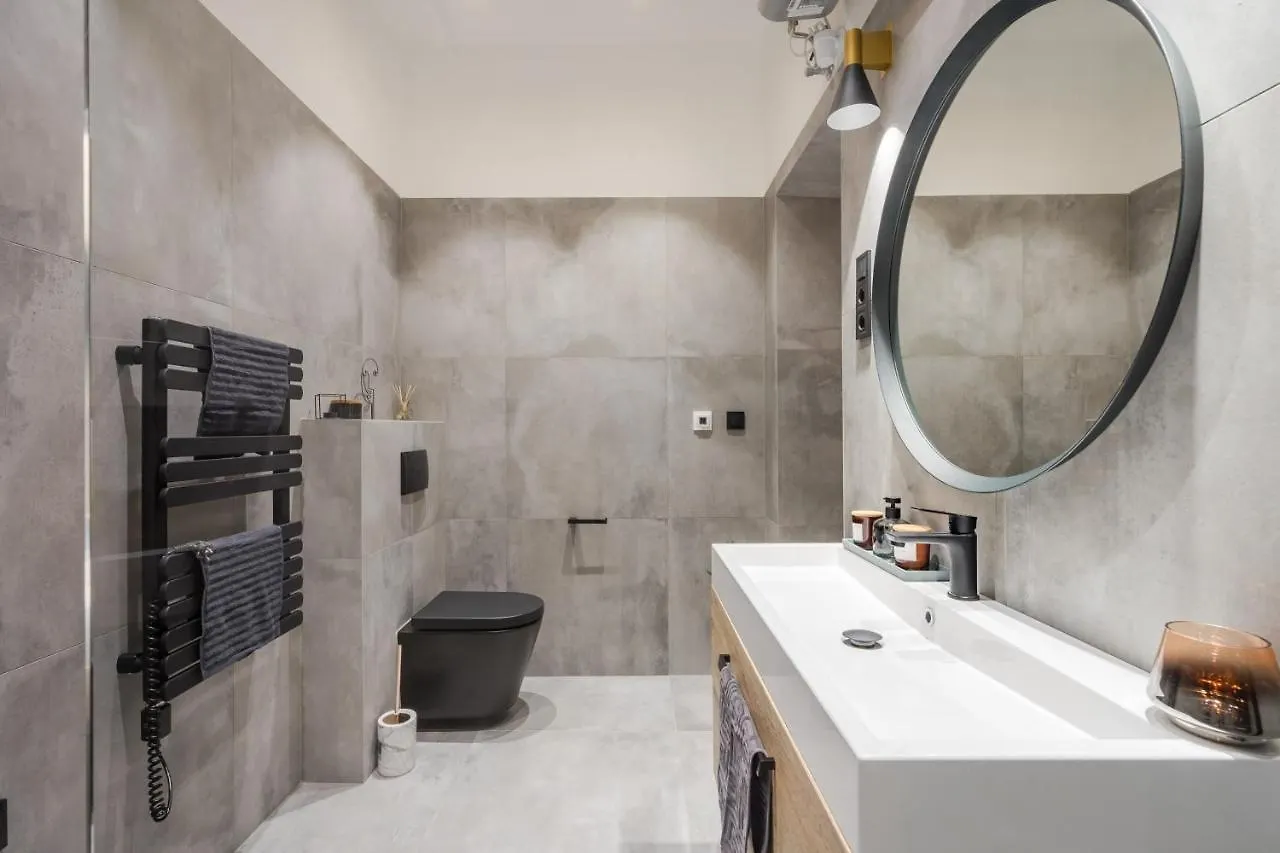 Tilia Luxury Apartment - 3 Bedrooms With Ac Budapest