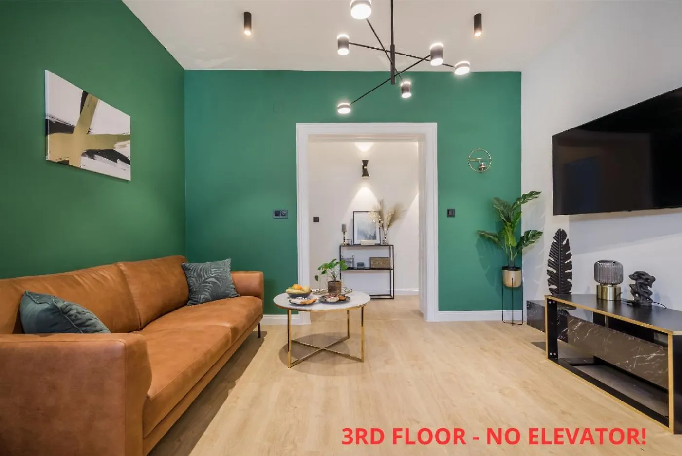 Tilia Luxury Apartment - 3 Bedrooms With Ac location